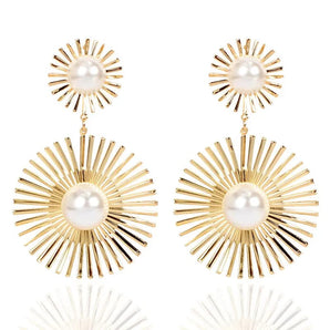 Golden Sun Rays Pearl Earrings