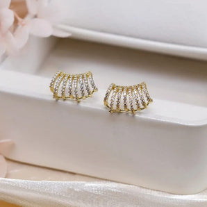 Claw Shaped Golden Rhinestones Studs